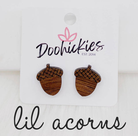 Lil acorn studs -earrings